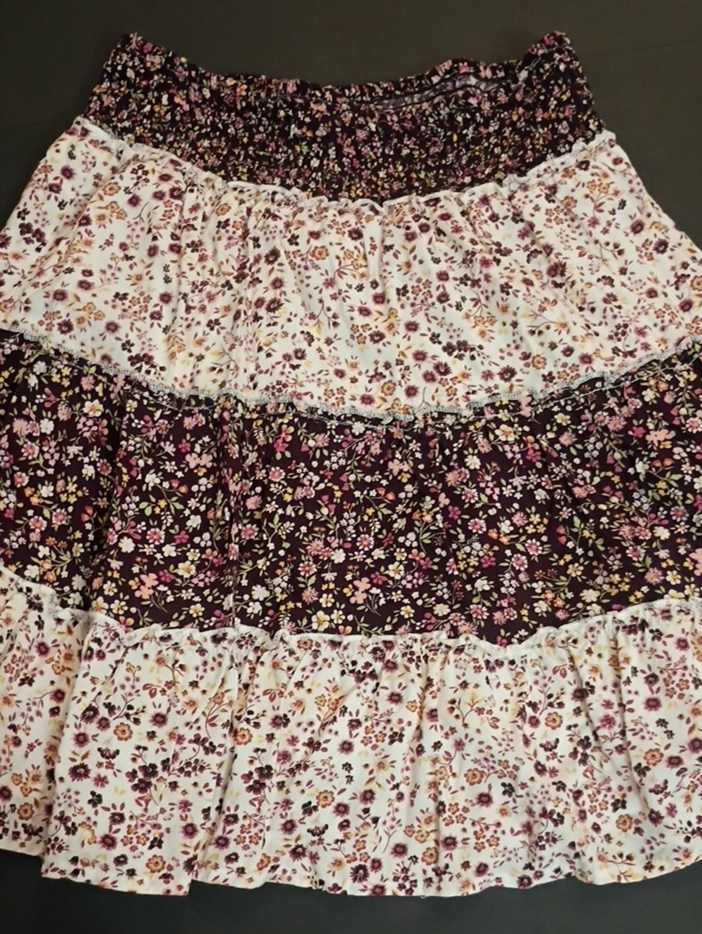 Floral Tiered Smocked Waist Mini Skirt - Brown & Cream